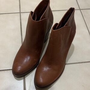 Lucky Brand Tan Leather Ankle Booties